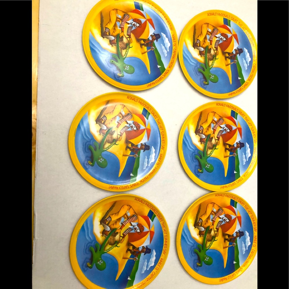 Vintage McDonald's Ronald McDonald & Captain Crook 10" Collector Plate